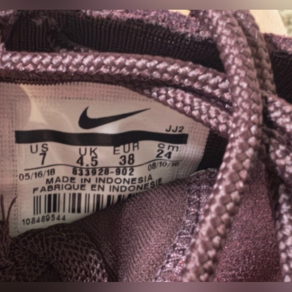 Nike Women’s  Roshe One Premium 'Metallic Mahogany' Running Shoes Size 7 - Picture 7 of 7